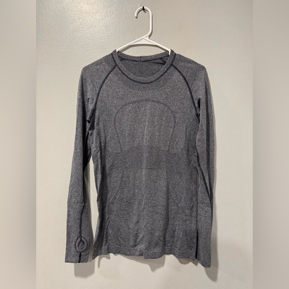 Lululemon Swiftly Long Sleeve in Grey Size 8 - Picture 1 of 4